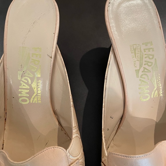 Salvatore Ferragamo Low Heel Logo closed toe beige mules.  Size 9B. - Picture 6 of 10